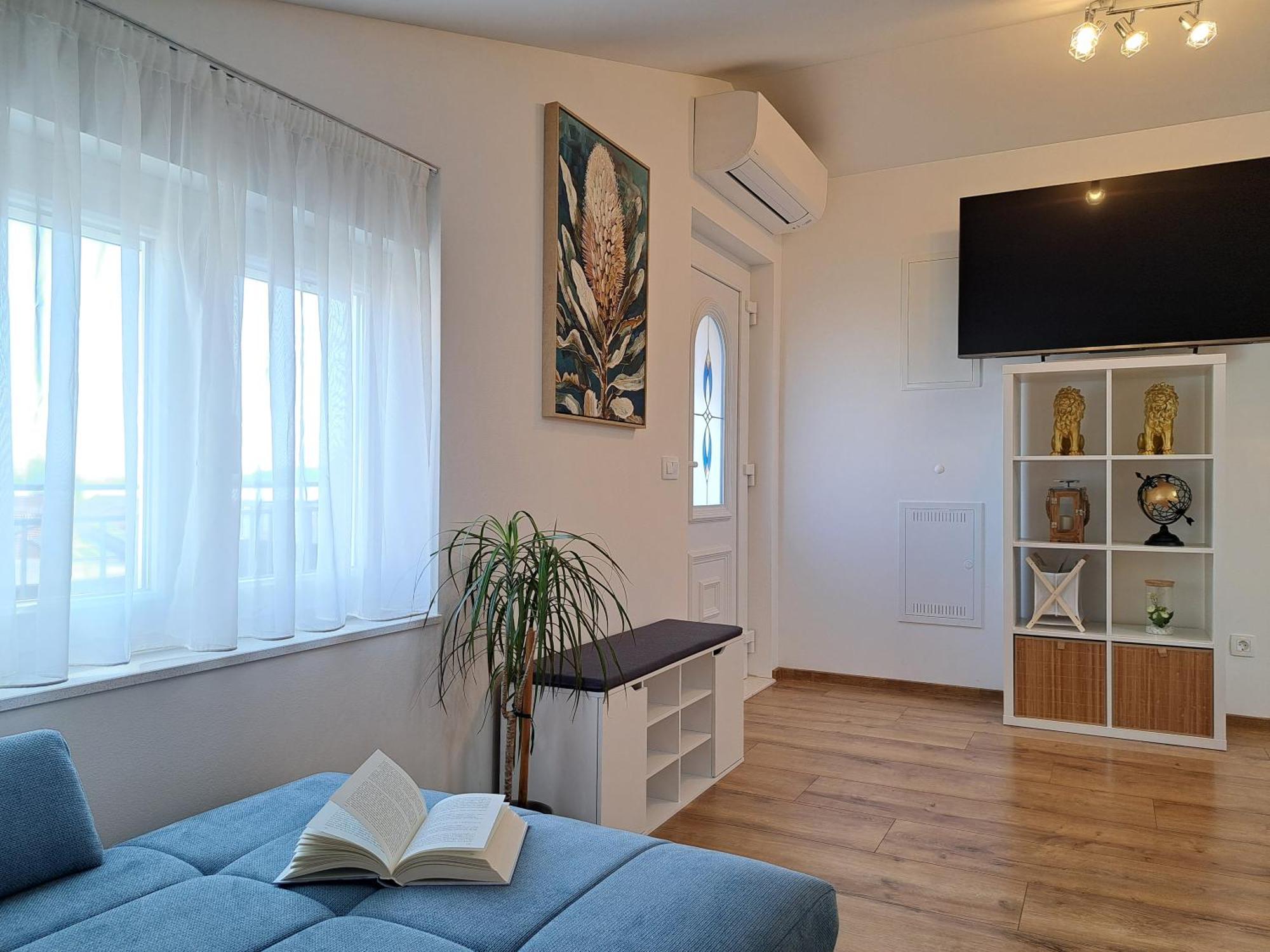 Apartments Jimmi Kaštela Eksteriør bilde